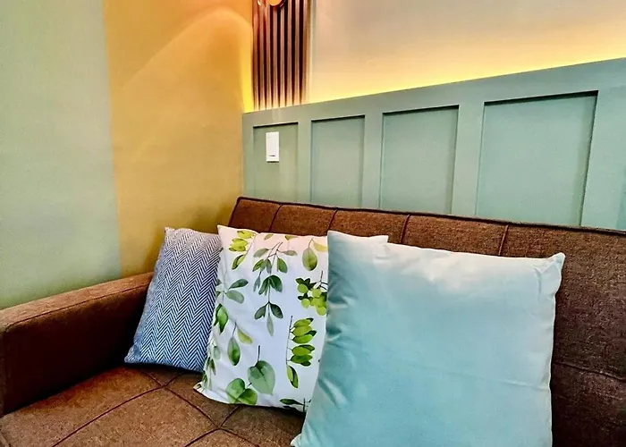 Cozy - Jtower Residences-back Of Sm Jmall Apartment *